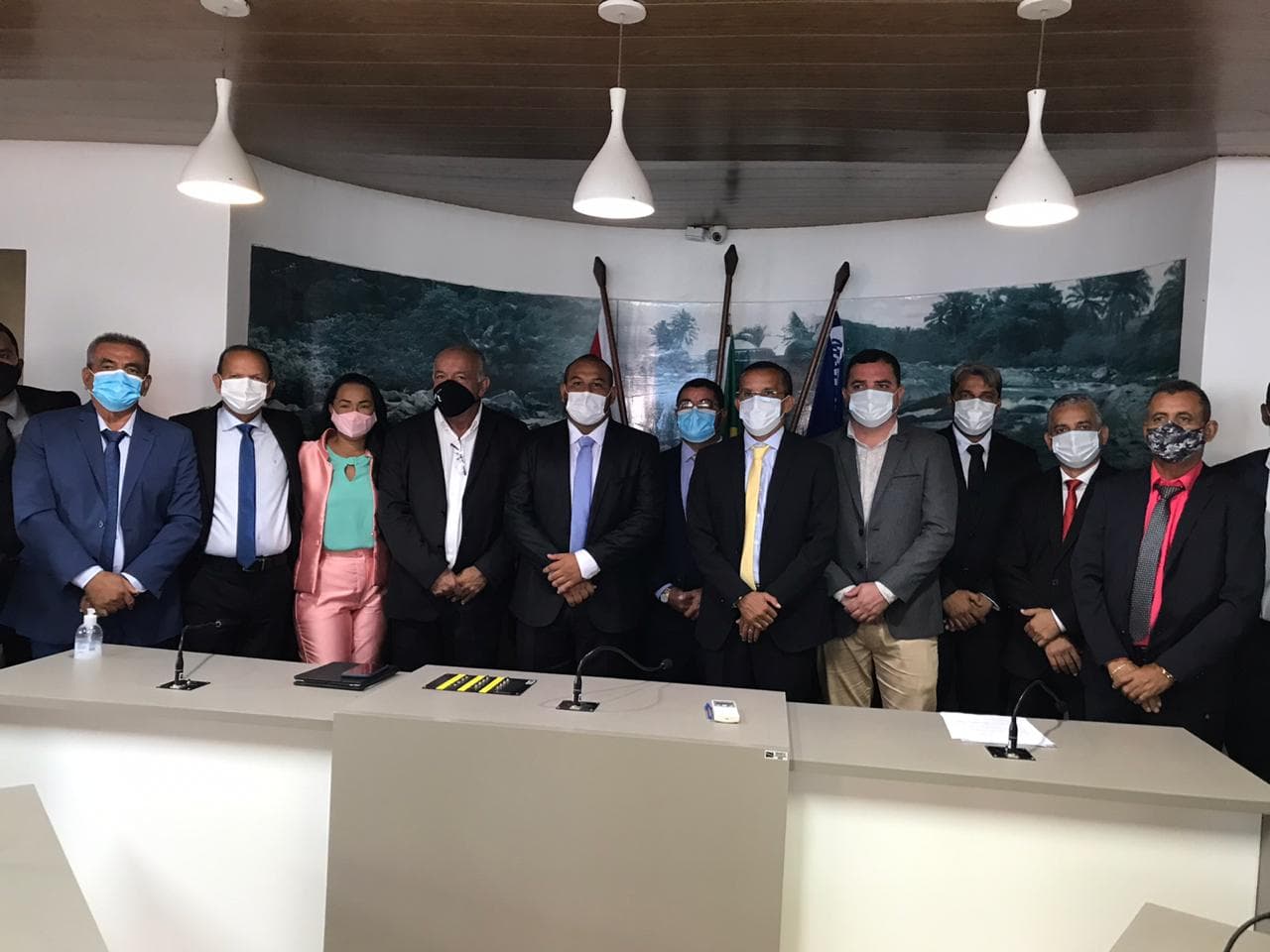 Imagem da notícia: Vereadores e prefeito são empossados em Matriz de Camaragibe