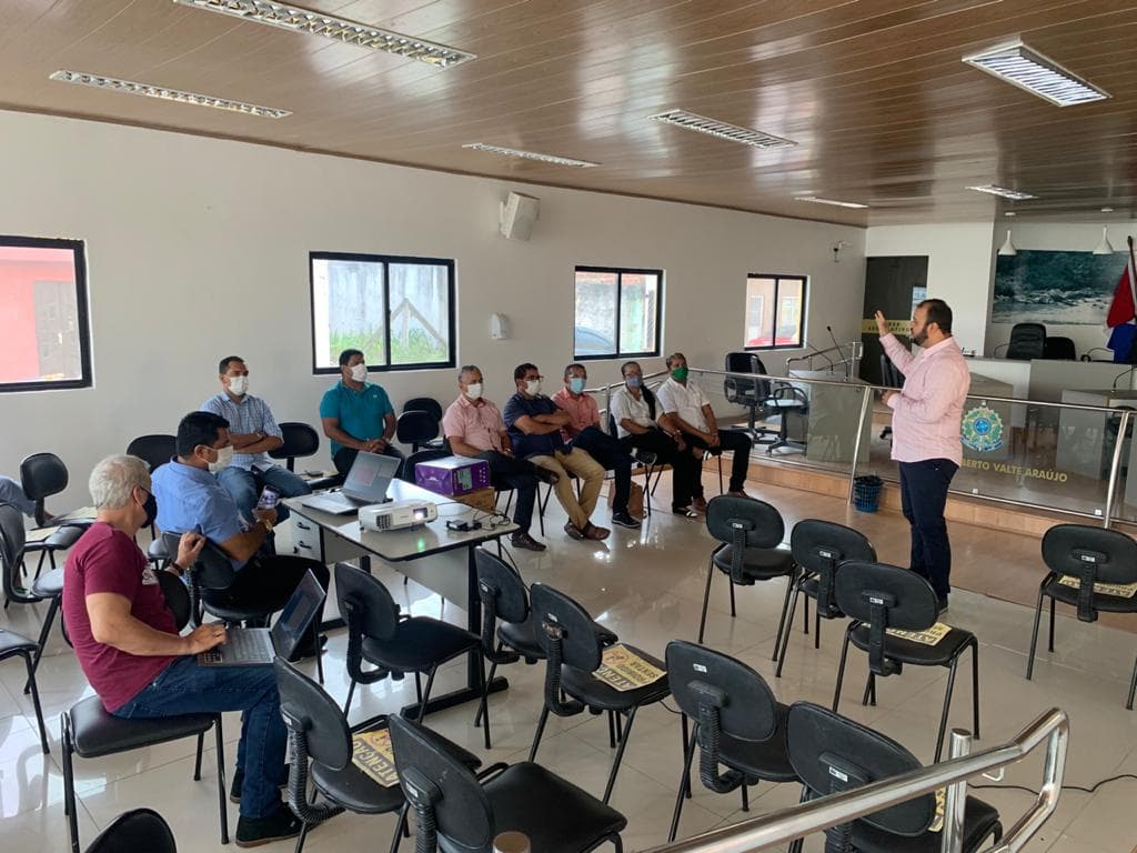 Imagem da notícia: Vereadores participam de Audiência Pública de prestação de contas da Saúde