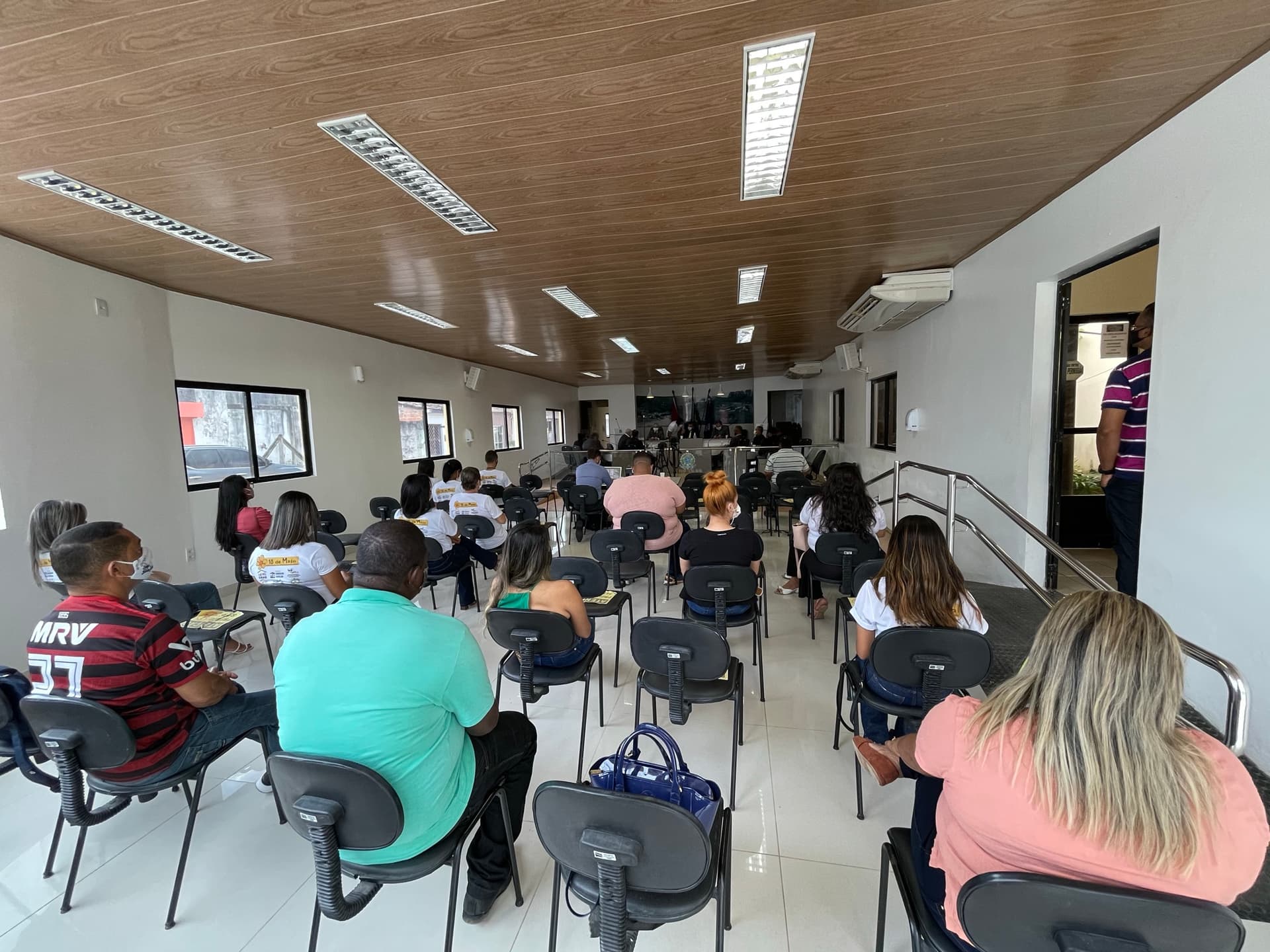 Imagem da notícia: Sessão tem participação de representantes dos direitos das crianças e adolescentes