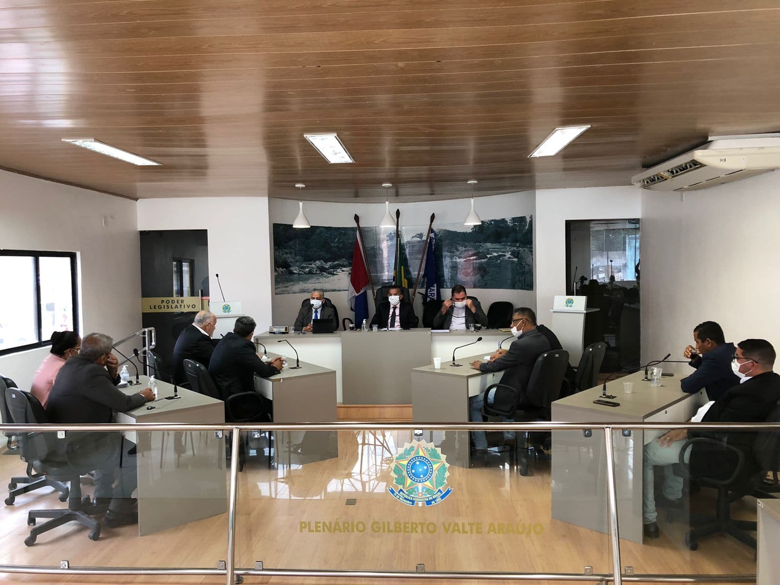 Imagem da notícia: Sessão Ordinária da Câmara discute temas de interesse do município