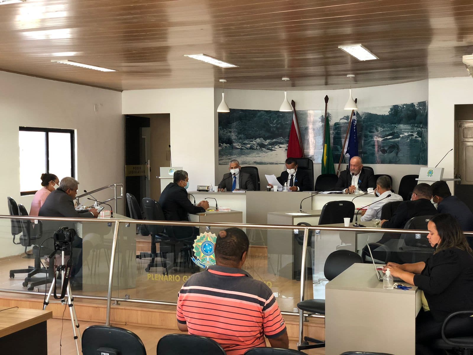 Imagem da notícia: Câmara encaminha PLs do Executivo sobre LOA 2022, Selo Sim e incentivo a COOPAQ