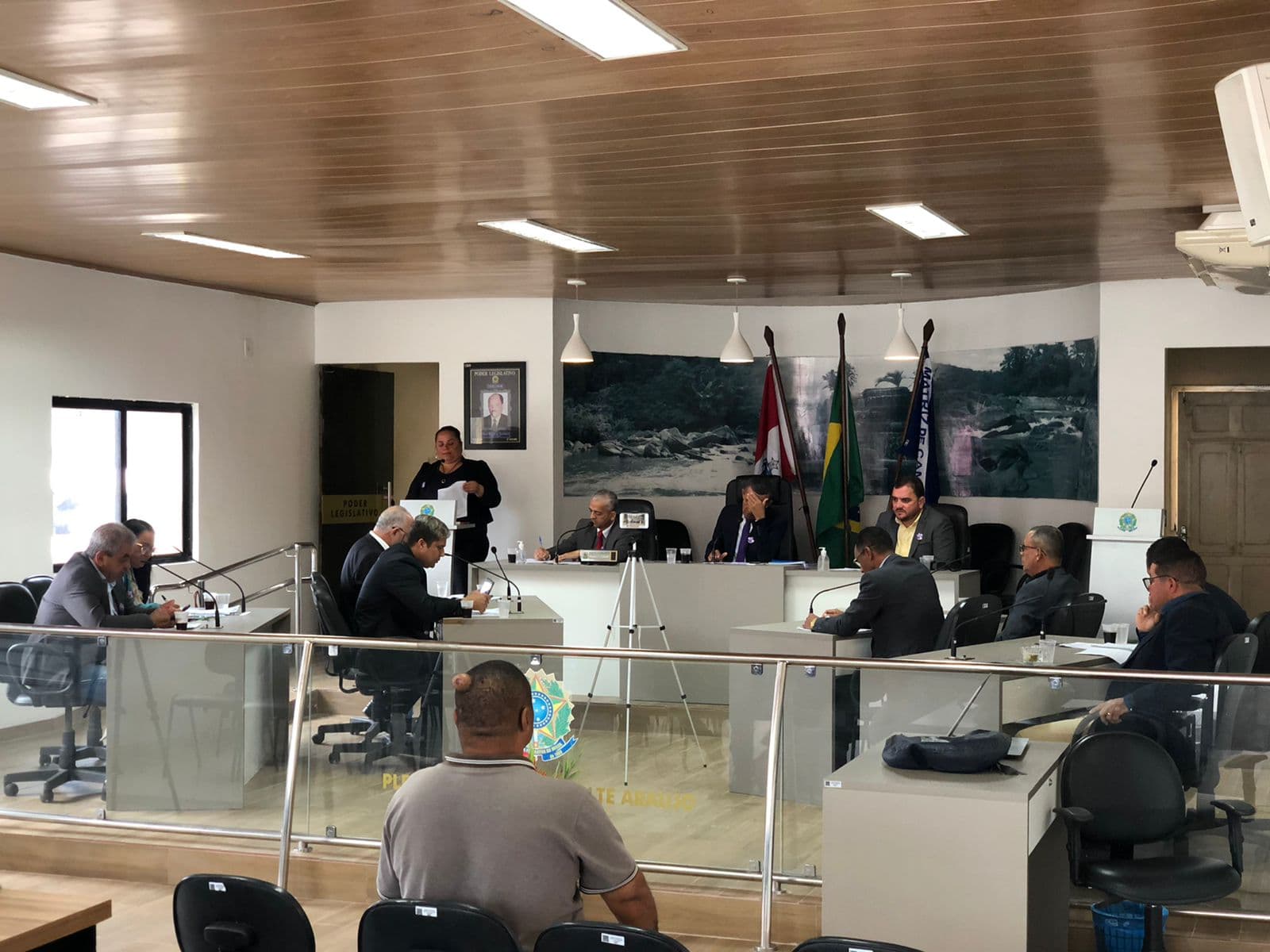 Imagem da notícia: No retorno das Sessões, vereadores aprovam Programa de reforma de moradias no município