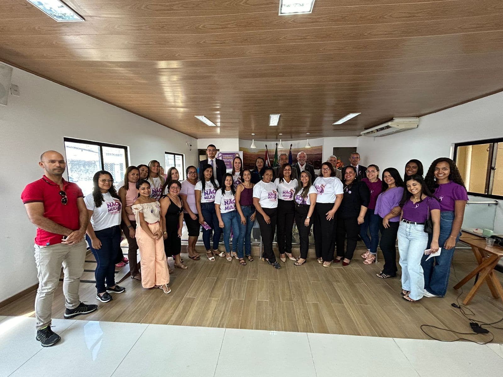 Imagem da notícia: Câmara promove audiência pública para debater o combate a violência contra a mulher
