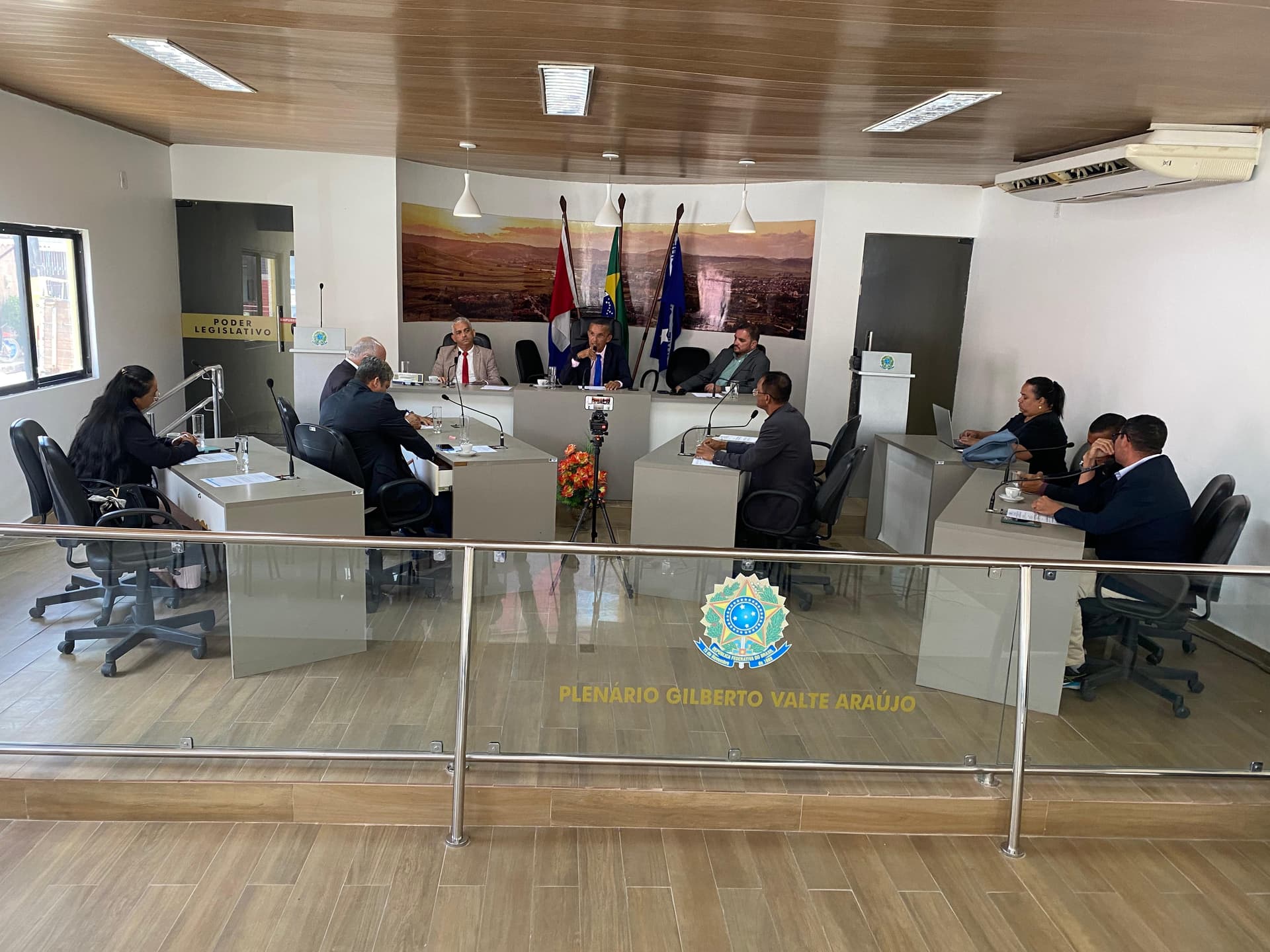 Imagem da notícia: Vereadores retomam os trabalhos após o processo eleitoral