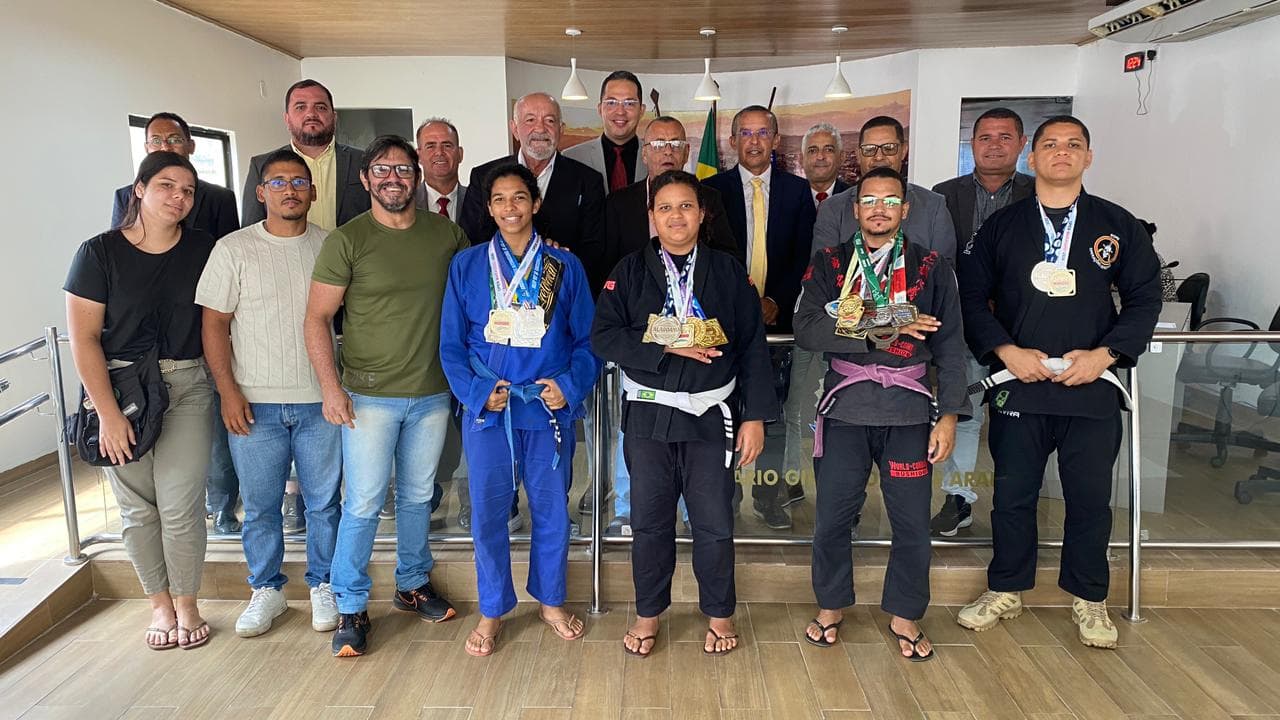 Imagem da notícia: Câmara de Vereadores de Matriz de Camaragibe realiza 12ª Sessão Ordinária