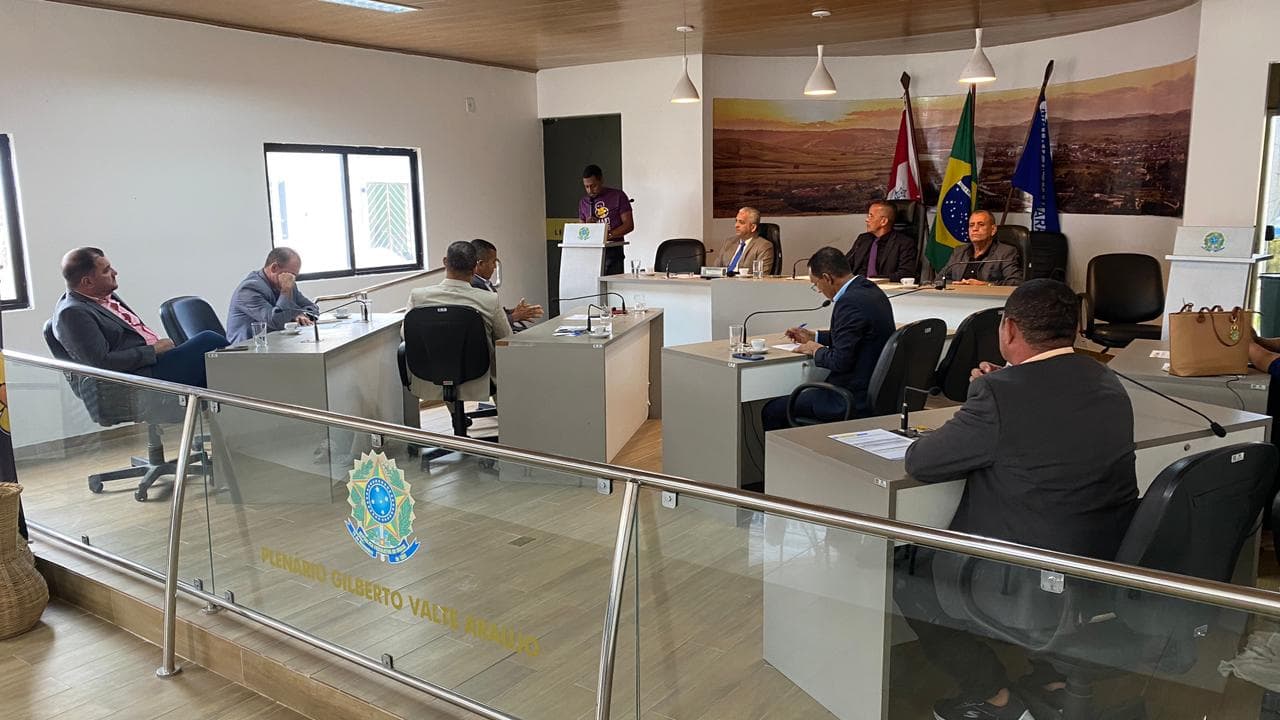 Imagem da notícia: Câmara de Matriz de Camaragibe realiza 13ª Sessão Ordinária e recebe projetos de lei sobre orçamento e planejamento