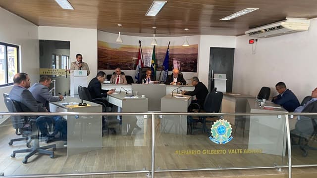 Imagem da notícia: Câmara de Matriz de Camaragibe aprova indicações e encaminha projeto legislativo às comissões